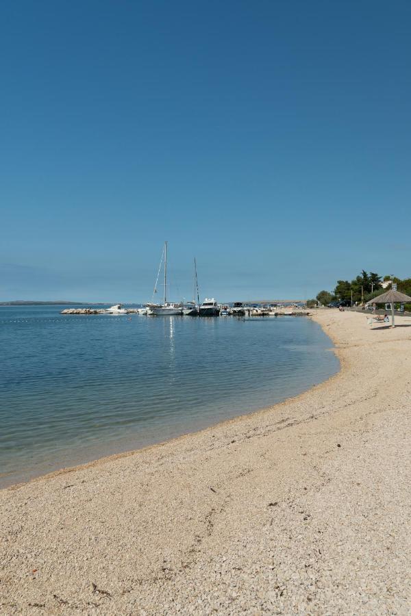 Villa Dea - Dein Rueckzugsort Am Meer Mit Beheiztem Pool Vrsi Exterior foto