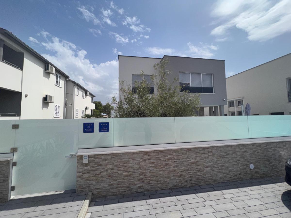 Villa Dea - Dein Rueckzugsort Am Meer Mit Beheiztem Pool Vrsi Exterior foto
